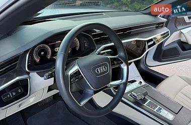 Седан Audi A6 2023 в Киеве