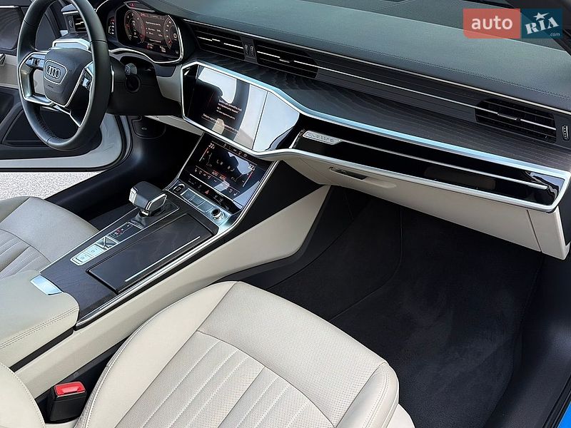 Седан Audi A6 2023 в Киеве