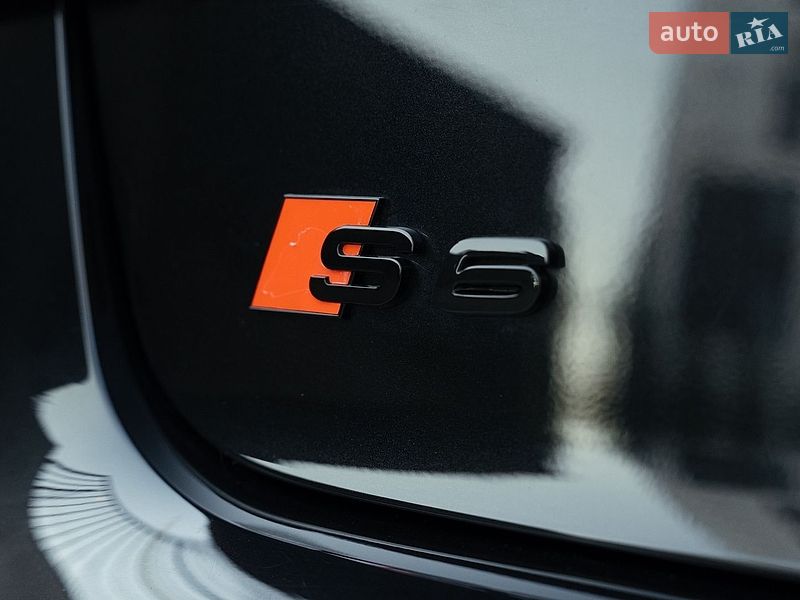 Седан Audi A6 2013 в Ровно