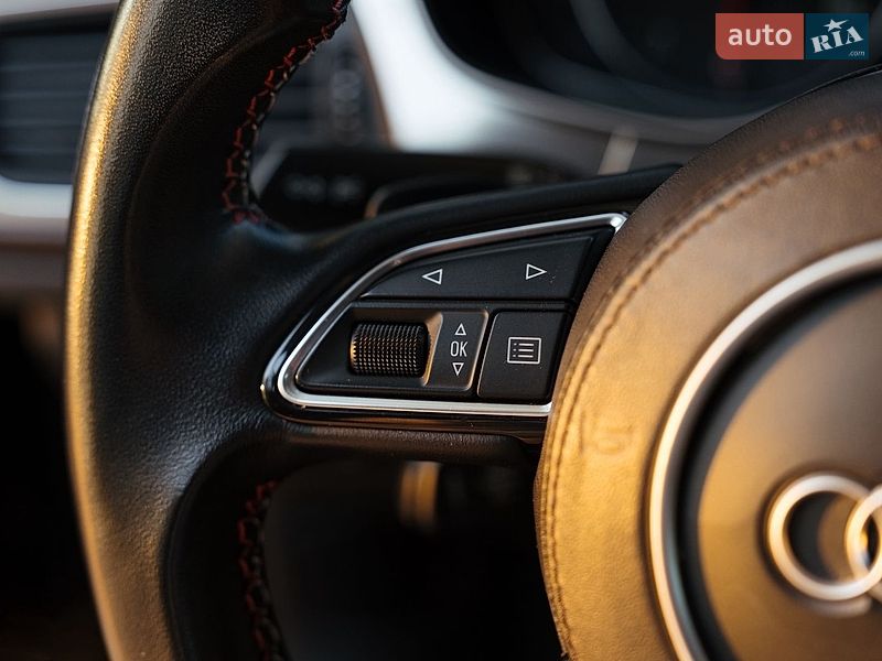 Седан Audi A6 2013 в Ровно