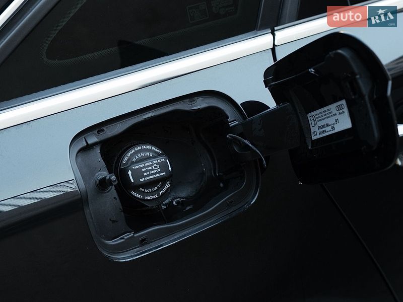 Седан Audi A6 2013 в Ровно