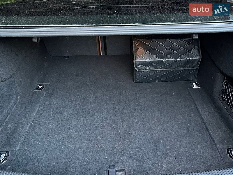 Седан Audi A6 2015 в Луцьку