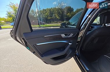 Седан Audi A6 2020 в Киеве