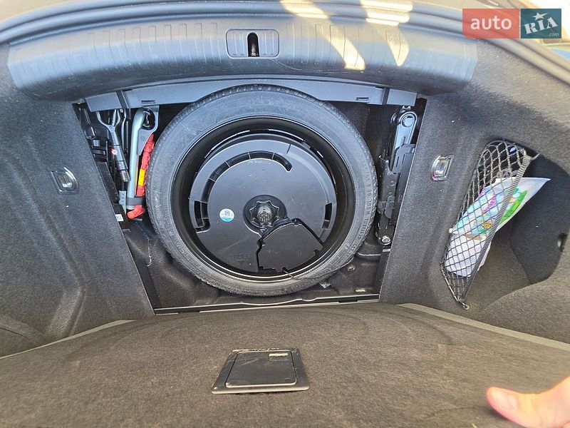 Седан Audi A6 2020 в Киеве