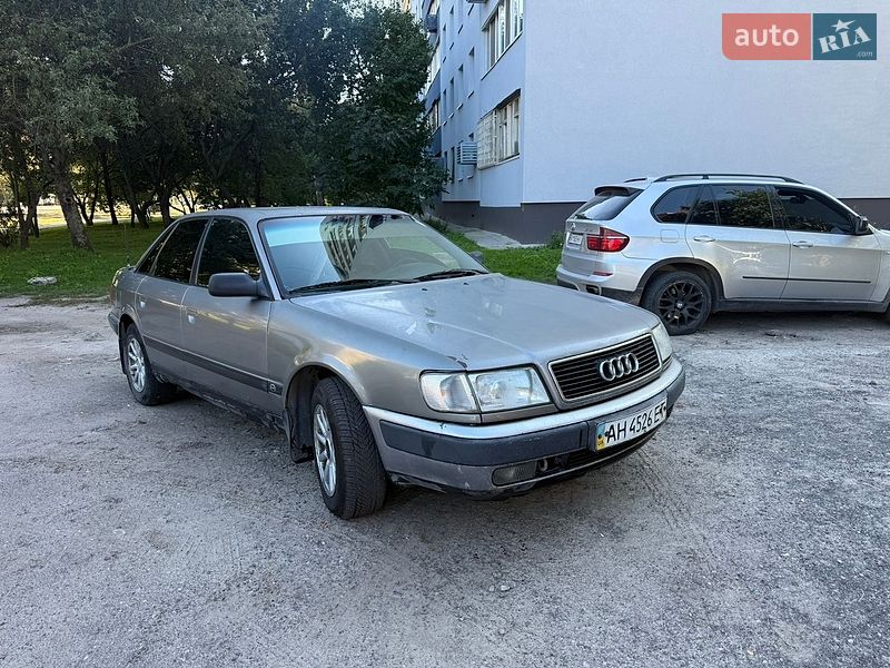 Седан Audi A6 1994 в Дніпрі