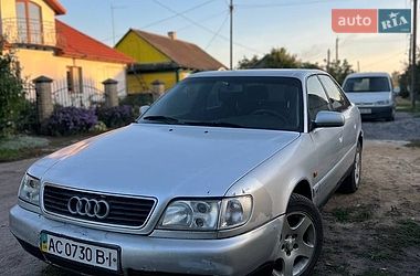Седан Audi A6 1995 в Голобах
