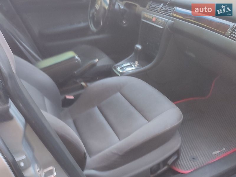 Седан Audi A6 1998 в Софіївській Борщагівці