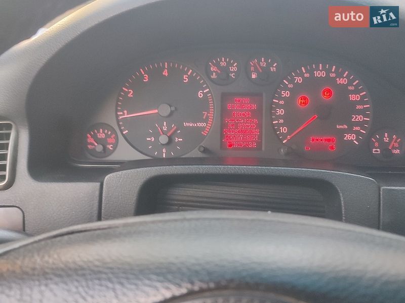 Седан Audi A6 1998 в Софіївській Борщагівці