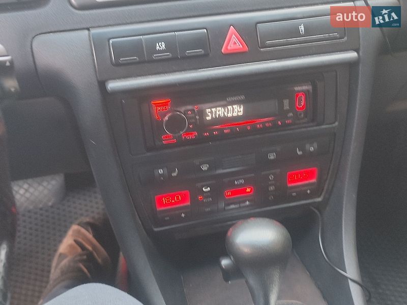 Седан Audi A6 1998 в Софіївській Борщагівці