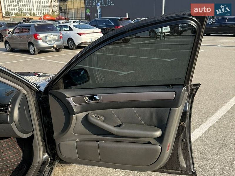 Седан Audi A6 2000 в Києві