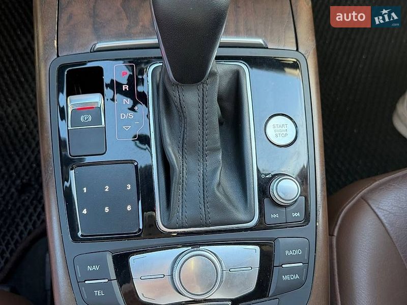Седан Audi A6 2015 в Червоному Донці