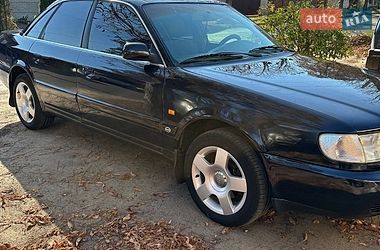 Седан Audi A6 1997 в Зміїві