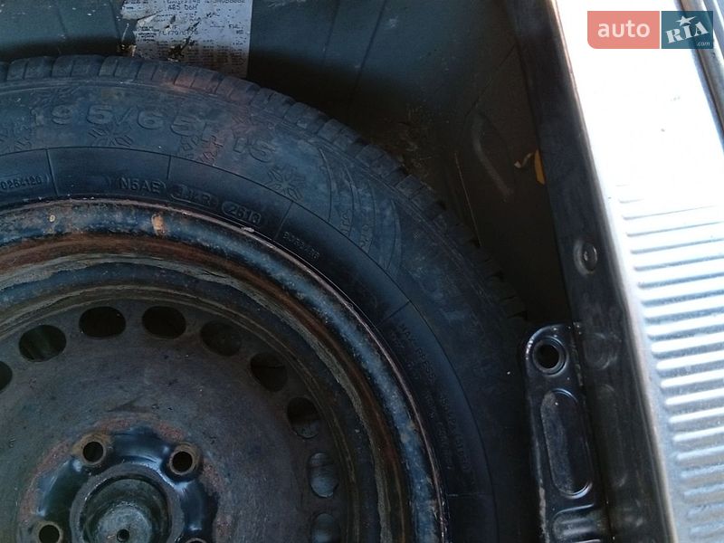 Універсал Audi A6 2003 в Нововолинську
