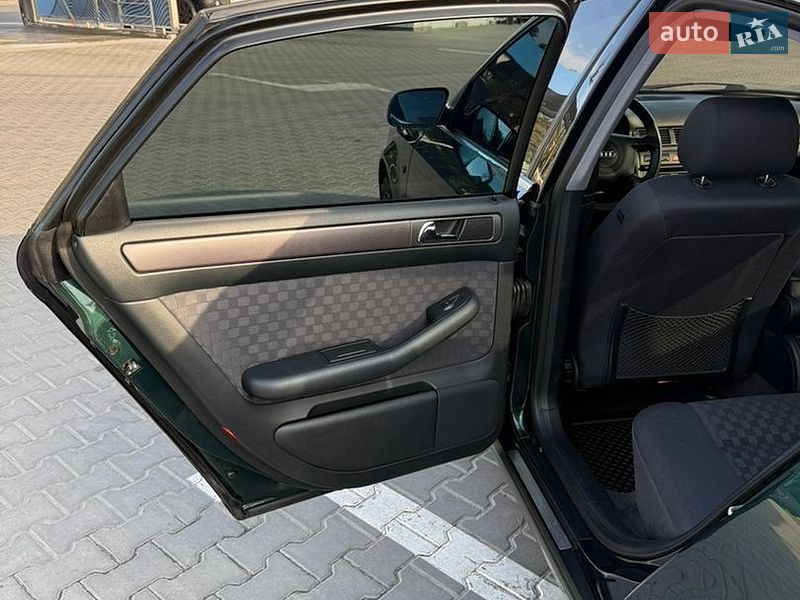 Седан Audi A6 2000 в Києві