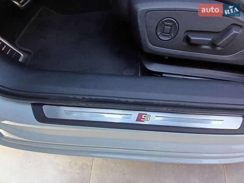 Седан Audi A6 2024 в Києві