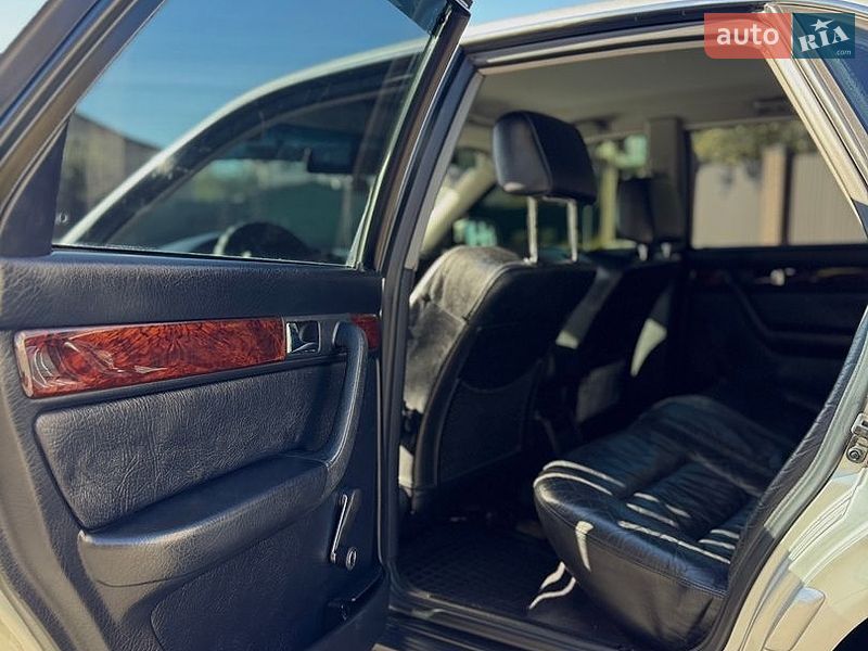 Седан Audi A6 1995 в Хмельницькому