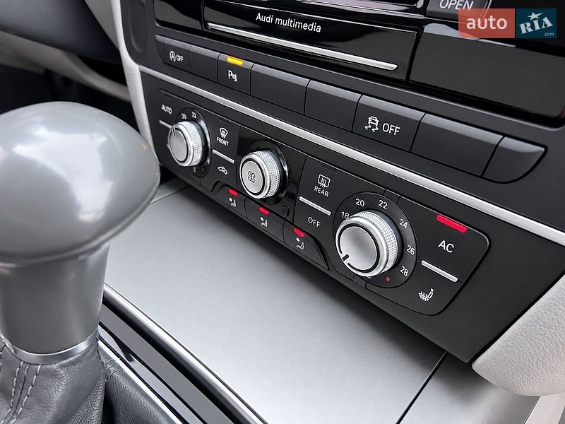 Седан Audi A6 2011 в Киеве