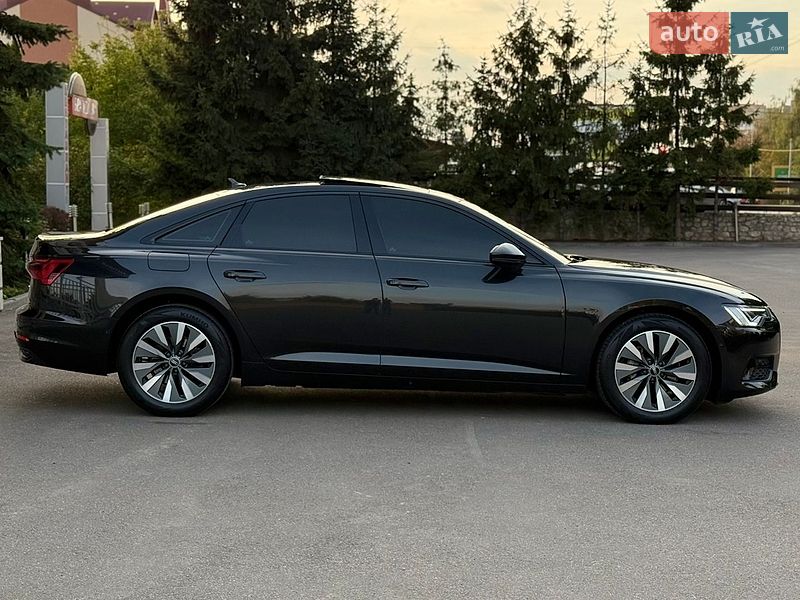 Седан Audi A6 2022 в Тернополі