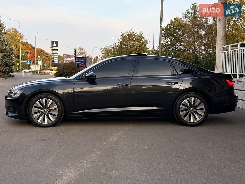 Седан Audi A6 2022 в Тернополі