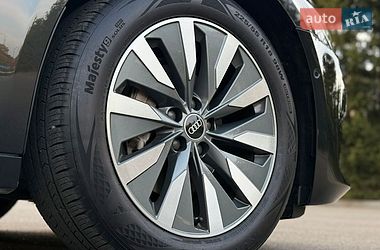 Седан Audi A6 2022 в Тернополі