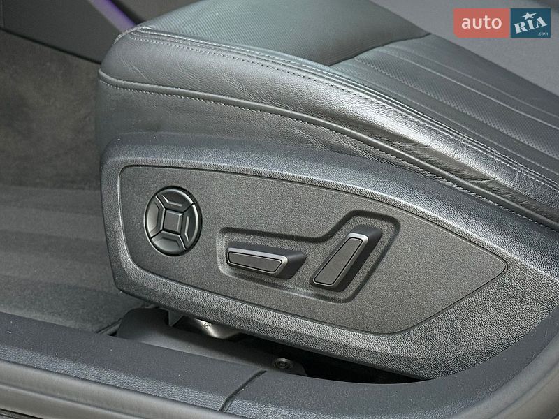 Седан Audi A6 2022 в Тернополі