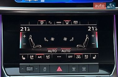 Седан Audi A6 2022 в Тернополі