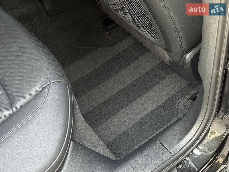 Седан Audi A6 2022 в Тернополі