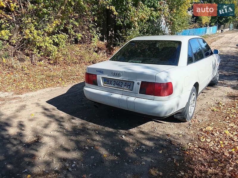 Седан Audi A6 1997 в Теофиполе