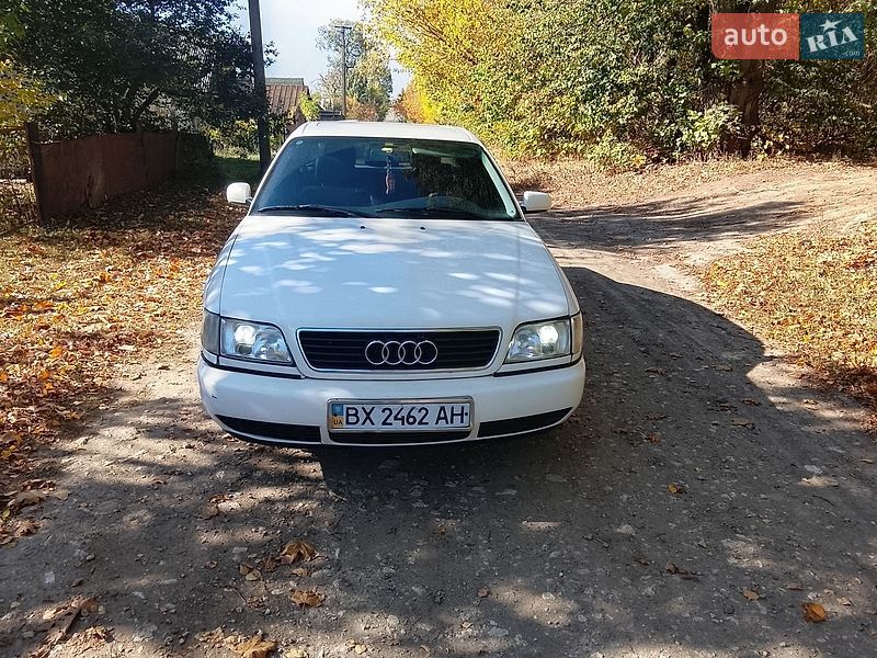 Седан Audi A6 1997 в Теофиполе