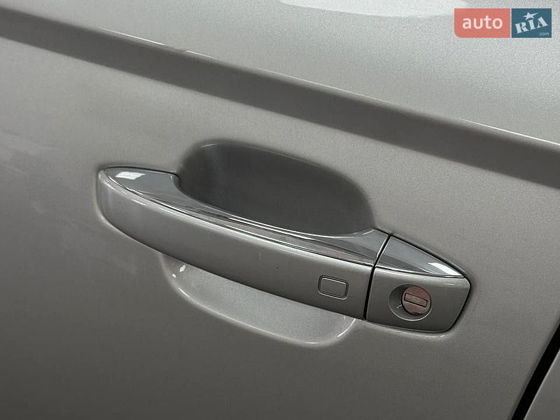 Седан Audi A6 2012 в Киеве