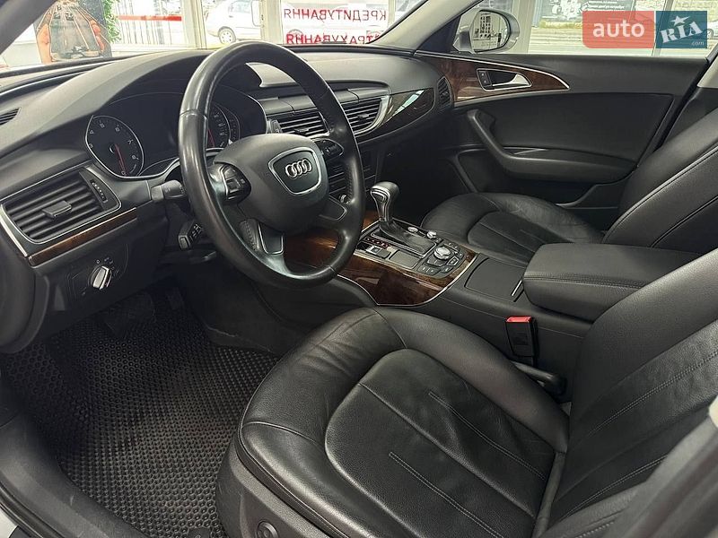 Седан Audi A6 2012 в Киеве