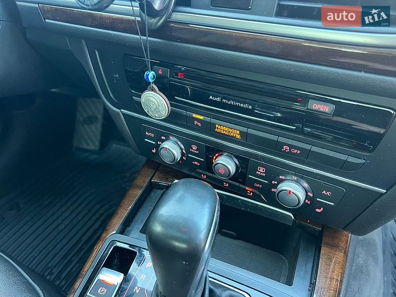 Седан Audi A6 2015 в Львові