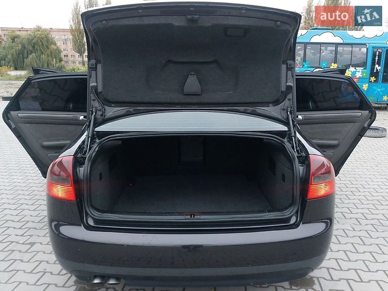 Седан Audi A6 2002 в Каменец-Подольском