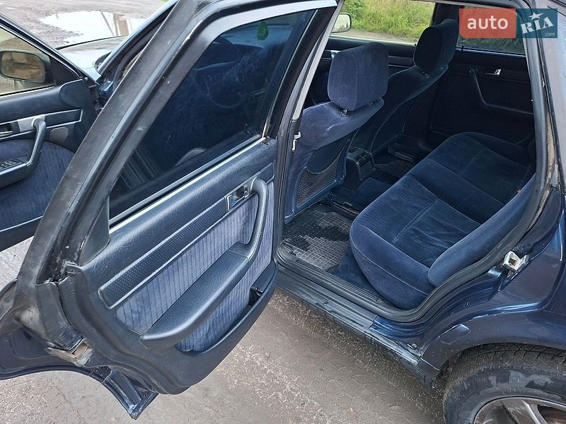 Седан Audi A6 1995 в Любомле