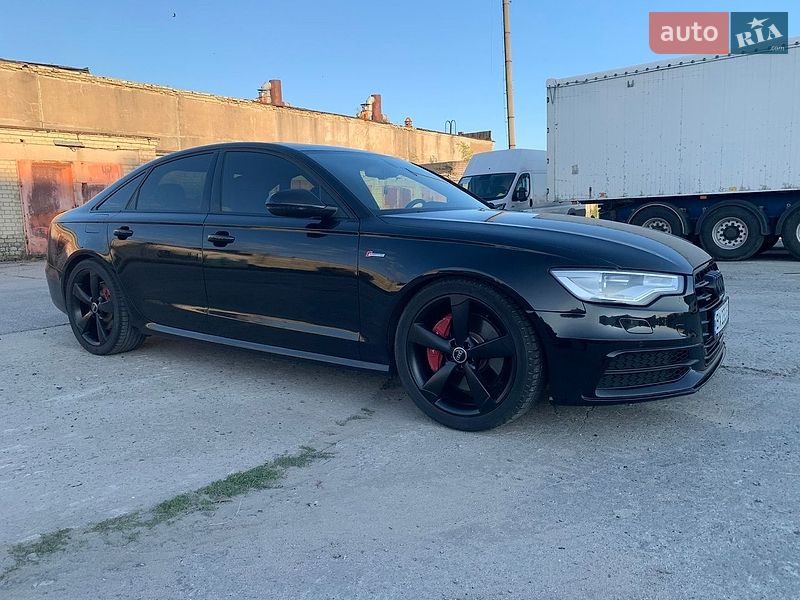 Седан Audi A6 2013 в Ровно