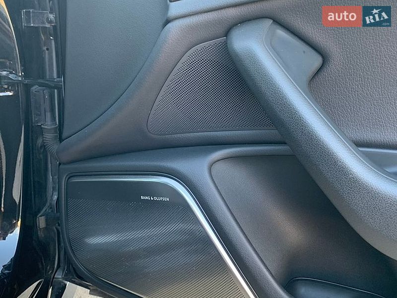 Седан Audi A6 2013 в Ровно