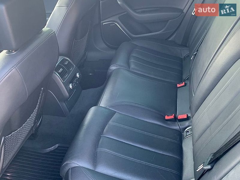 Седан Audi A6 2013 в Ровно