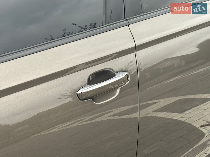 Седан Audi A6 2016 в Ровно
