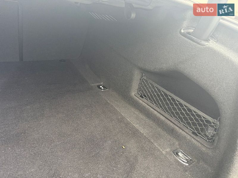 Седан Audi A6 2016 в Ровно
