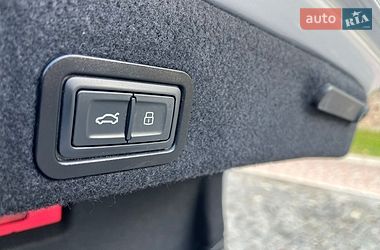 Седан Audi A6 2018 в Киеве