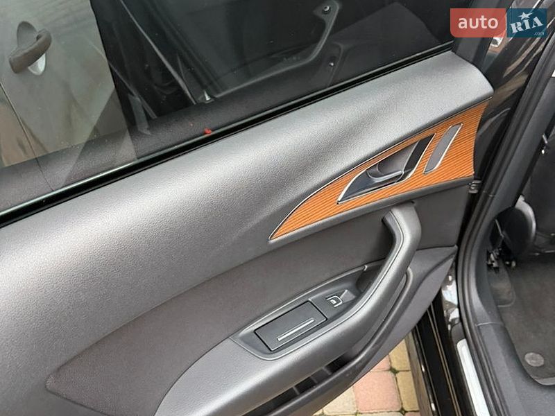Седан Audi A6 2015 в Стрию