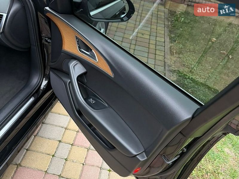 Седан Audi A6 2015 в Стрые