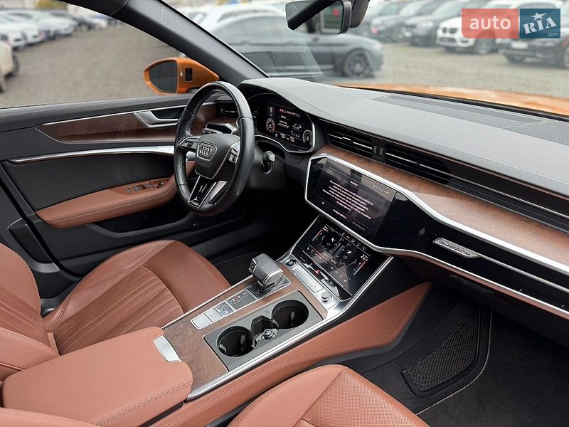 Седан Audi A6 2020 в Луцке