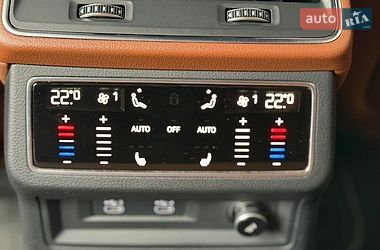 Седан Audi A6 2020 в Луцке