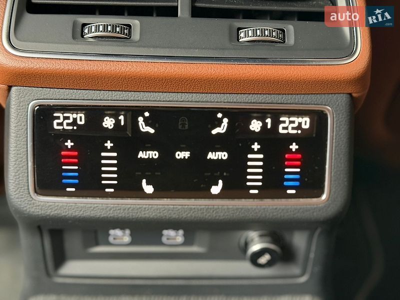Седан Audi A6 2020 в Луцке