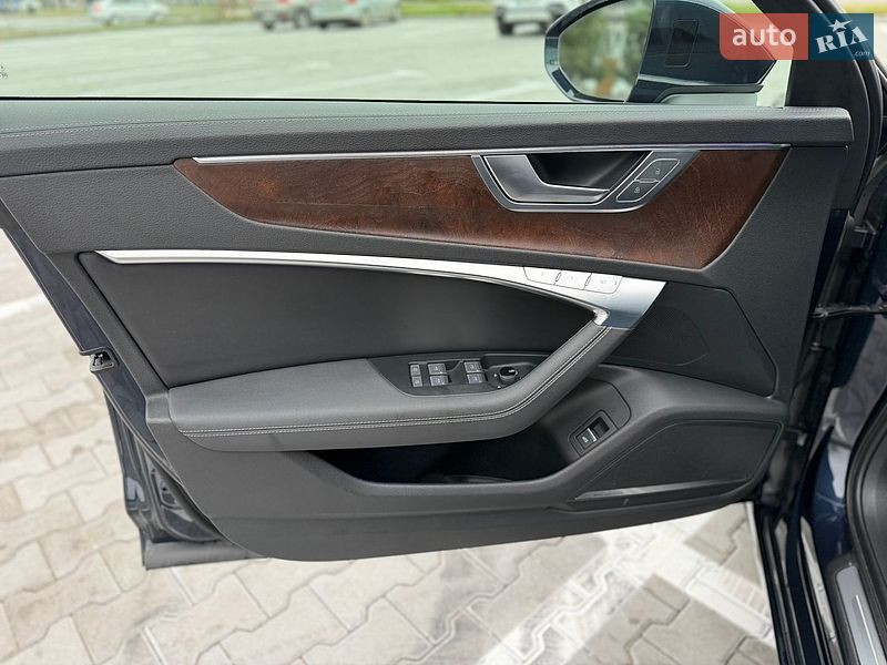 Седан Audi A6 2020 в Хмельницком