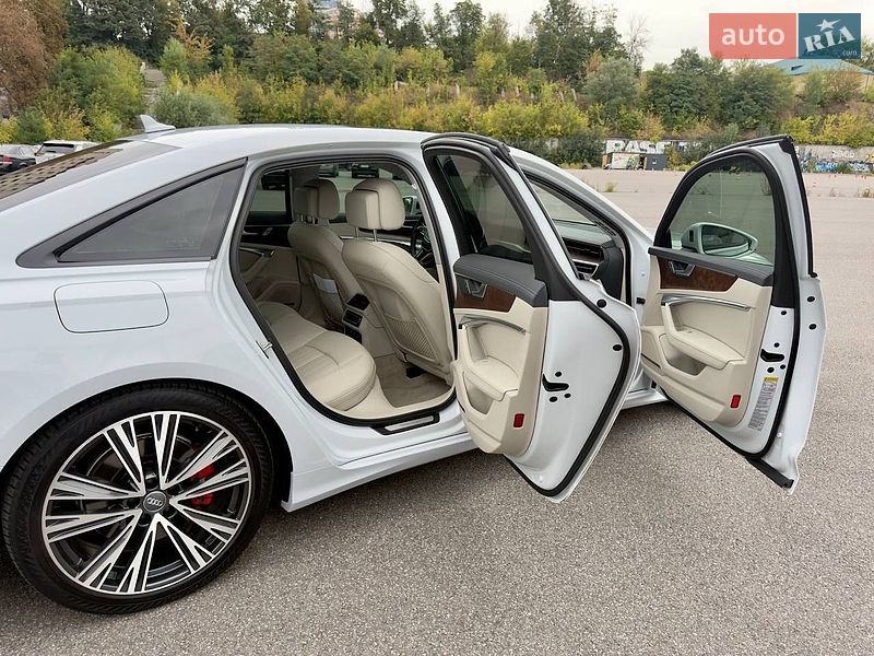 Седан Audi A6 2018 в Києві