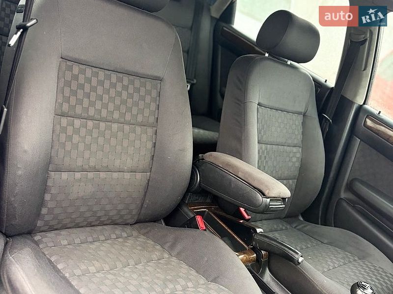 Седан Audi A6 2002 в Черновцах