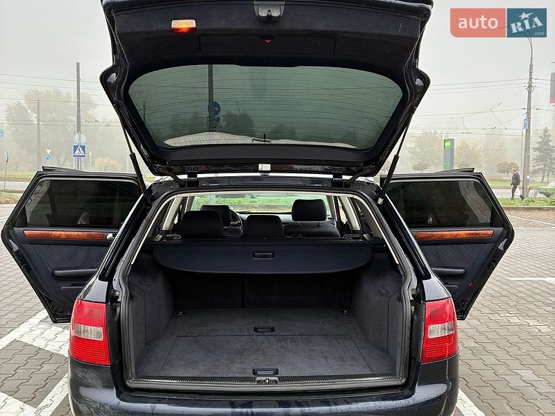 Универсал Audi A6 2004 в Киеве