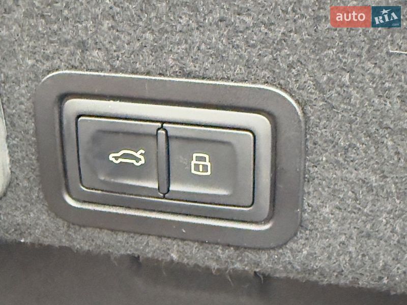 Седан Audi A6 2015 в Звягеле